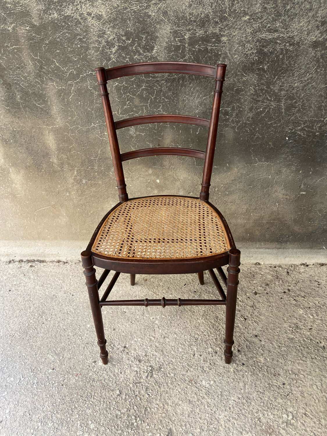 Old chair canned