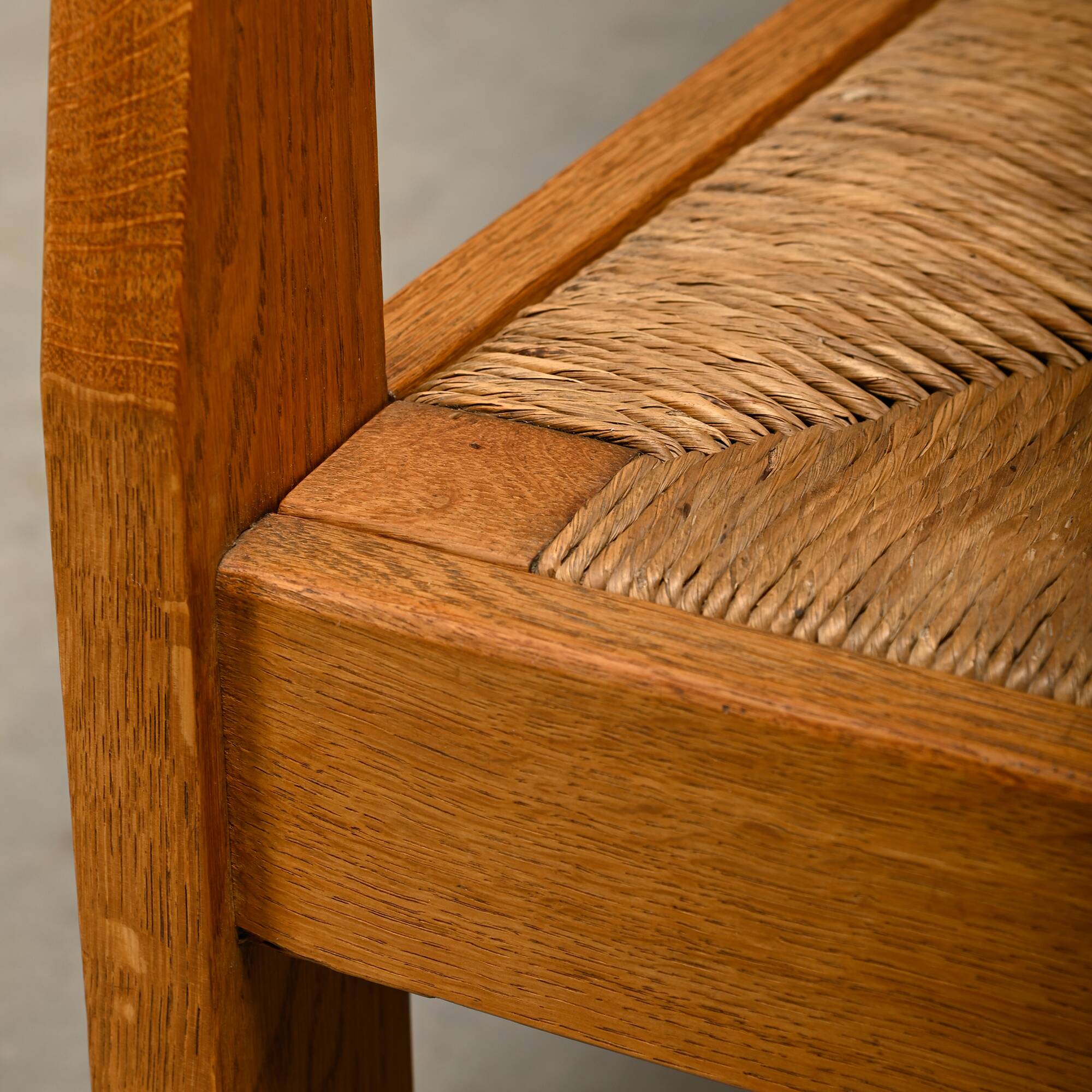 Art Deco Haagse School Armchair in solid Oak and Straw, 1930s