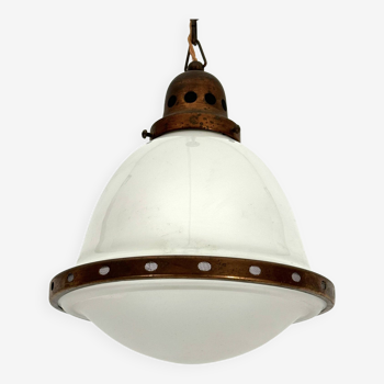 Vintage Industrial chandelier in copper and milk glass. Italy 1950s