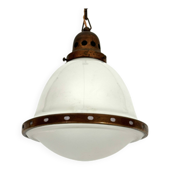 Vintage Industrial chandelier in copper and milk glass. Italy 1950s