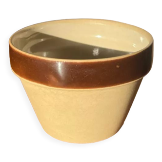 Digoin sandstone ramekin France