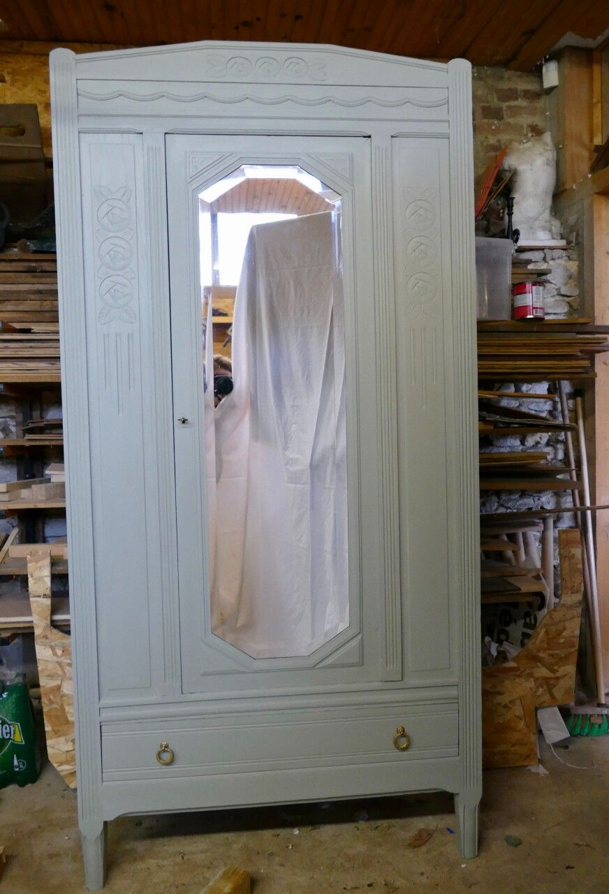 Armoire