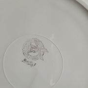 Set of 8 L'Eclat L'Amandinoise flat plates