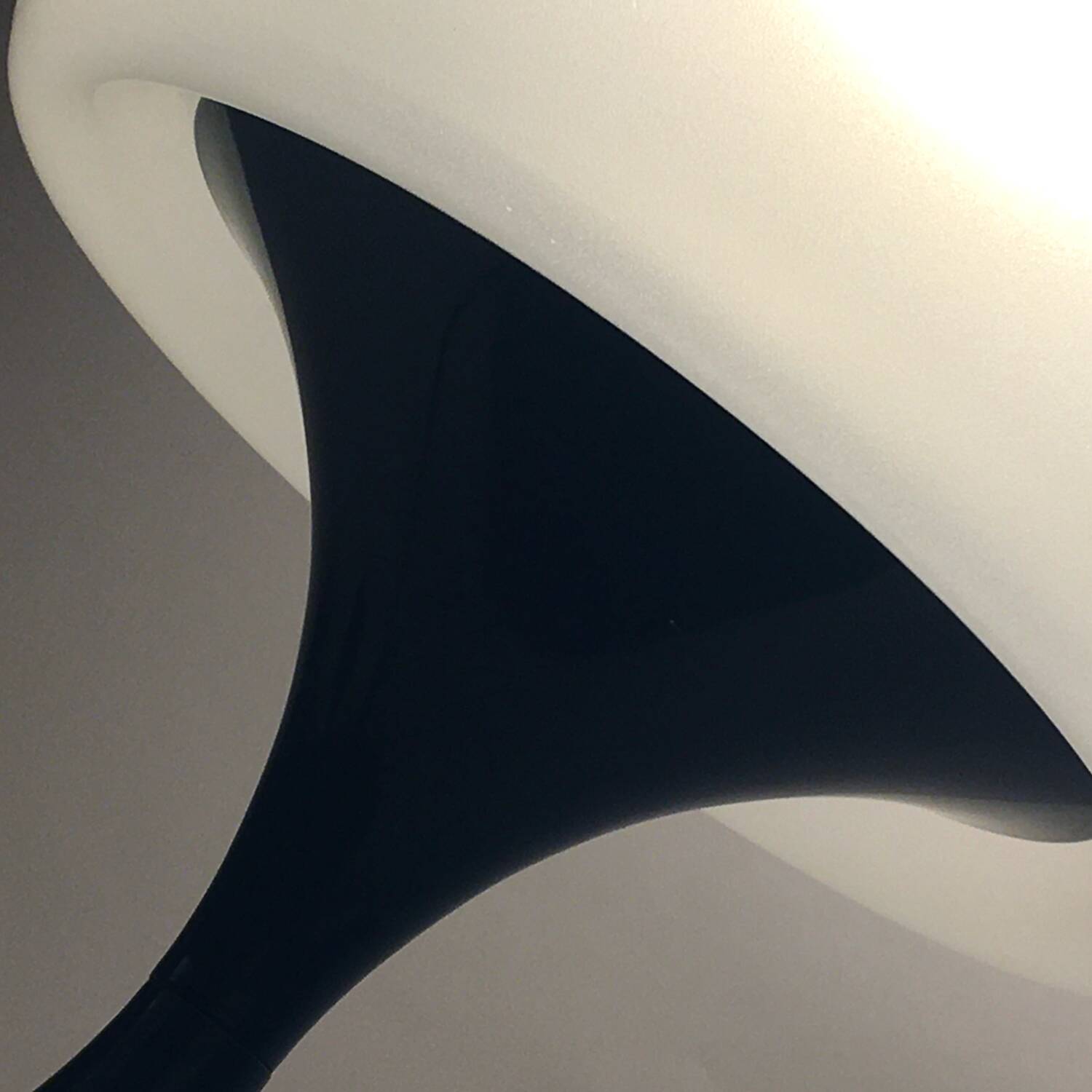Martinelli collector lamp