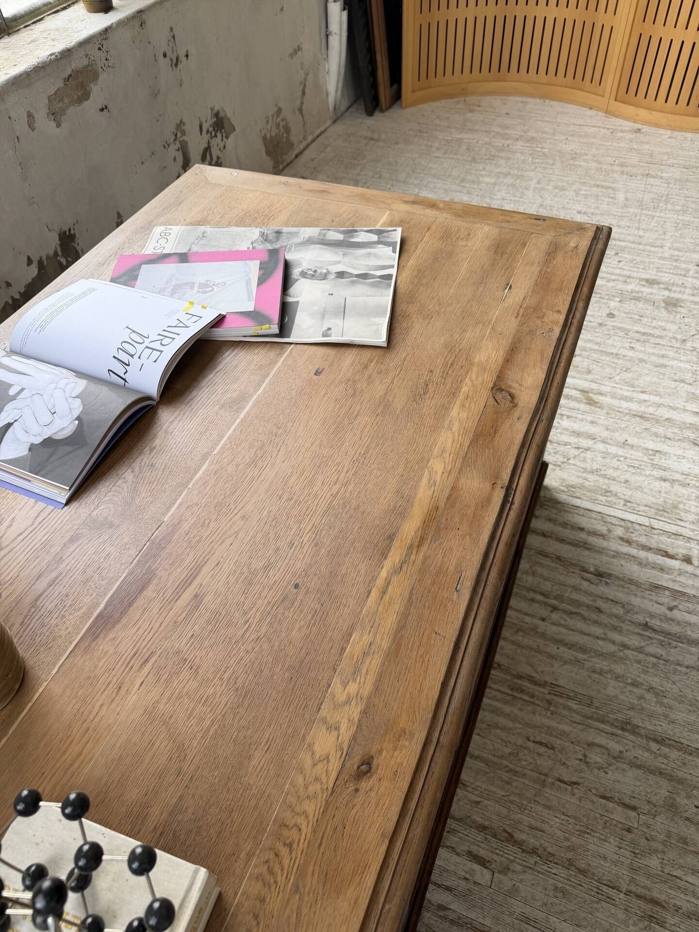 Counter or desk in oak from the 1950s.