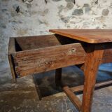 Rustic old oak table – Early 19th century