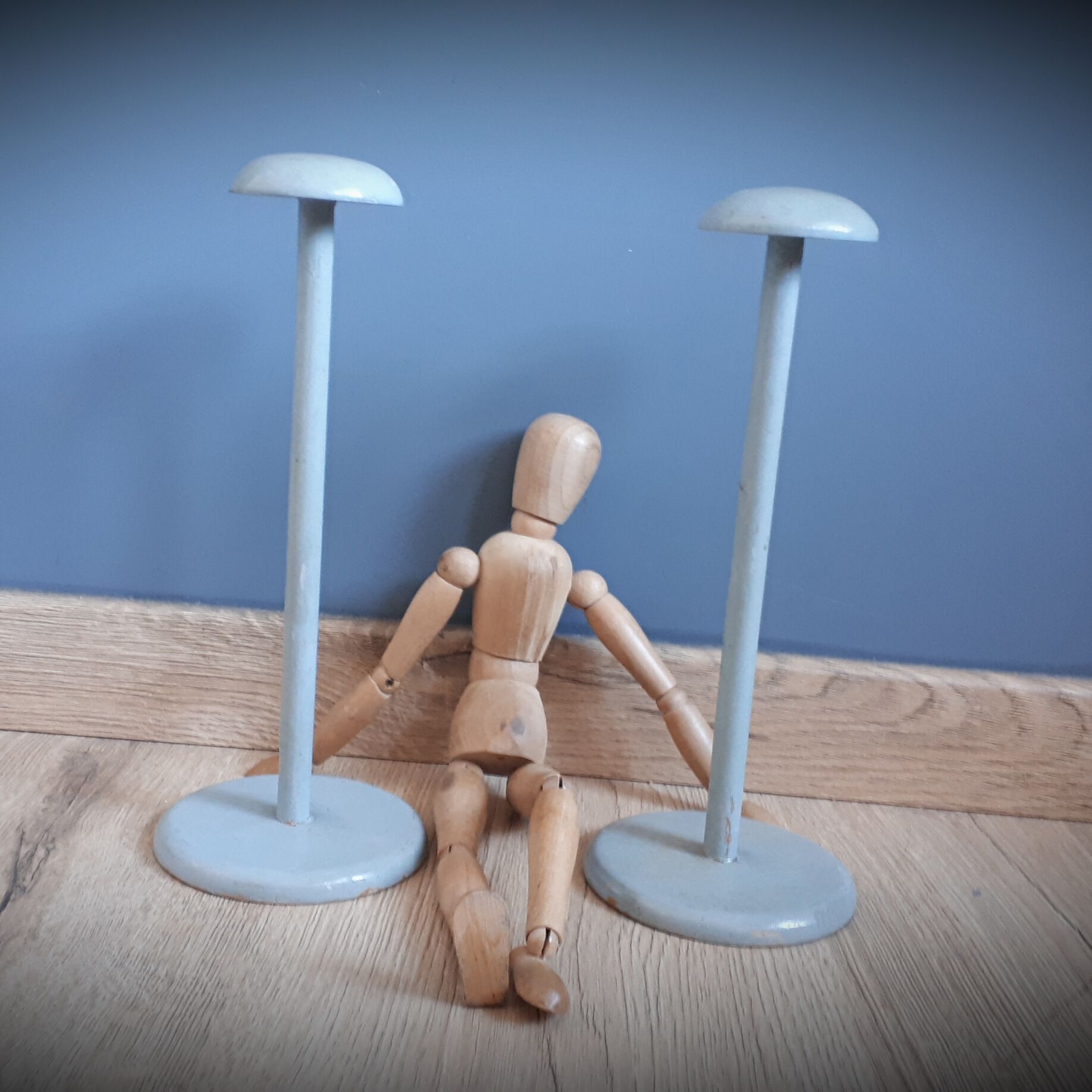 old hat holder (mint green)