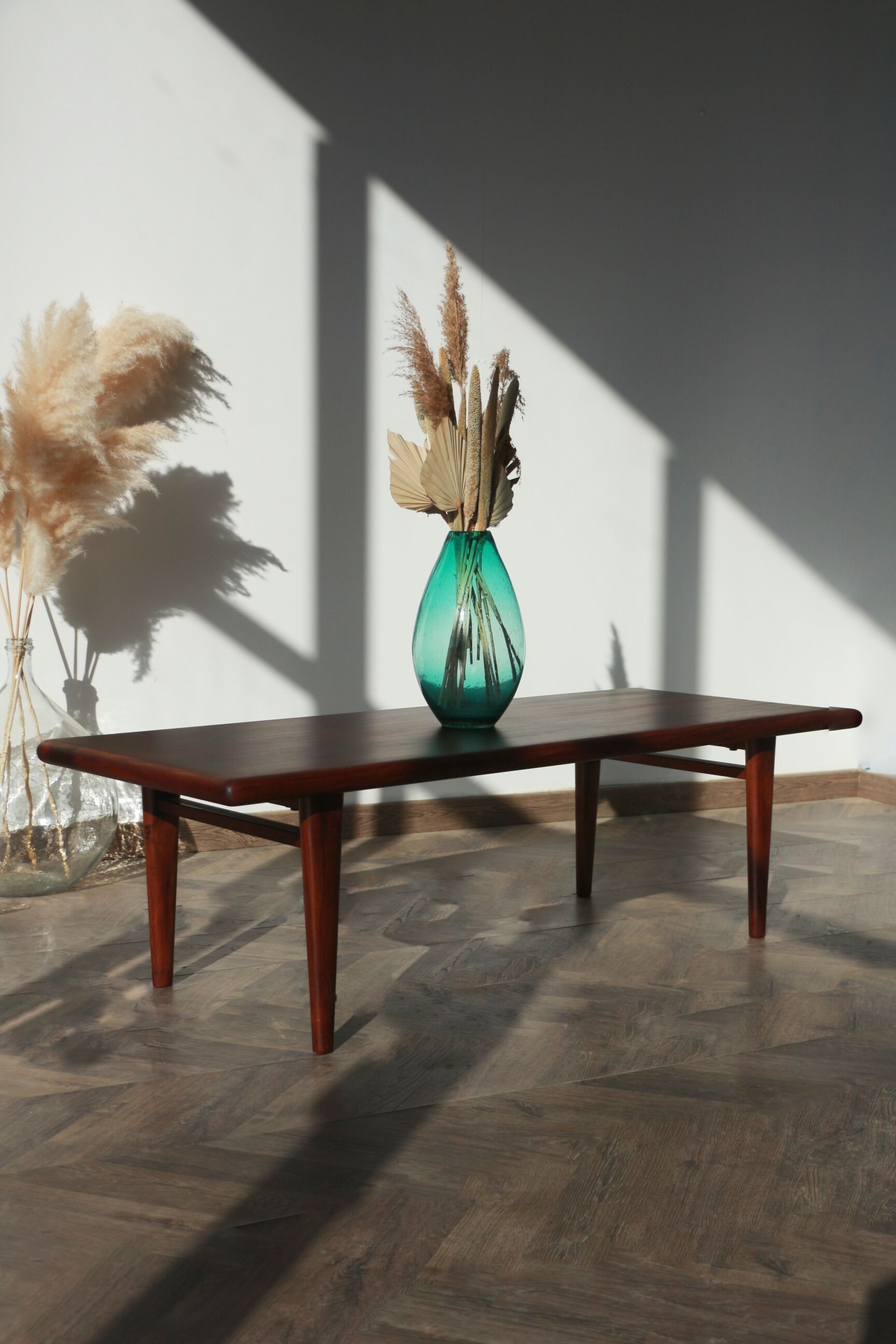 Coffee table - Rosewood and Solid Teak