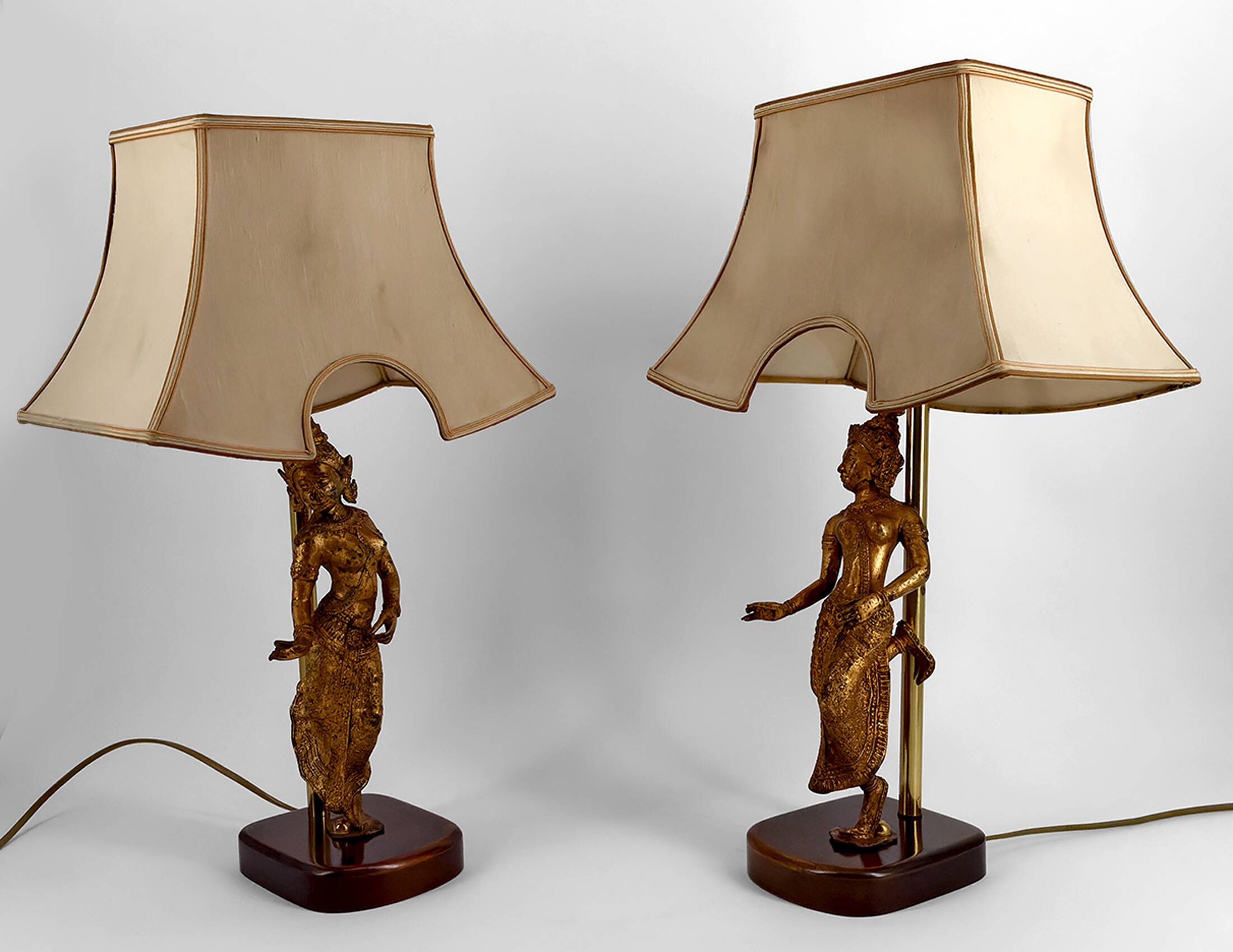 Pair of Sculptural Lamps in Gilt Bronze, Thai Dancers, 20th Century