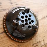 Drainer with plate, black varnished stoneware, popular art