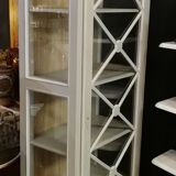 Glass cabinet with 3 sides