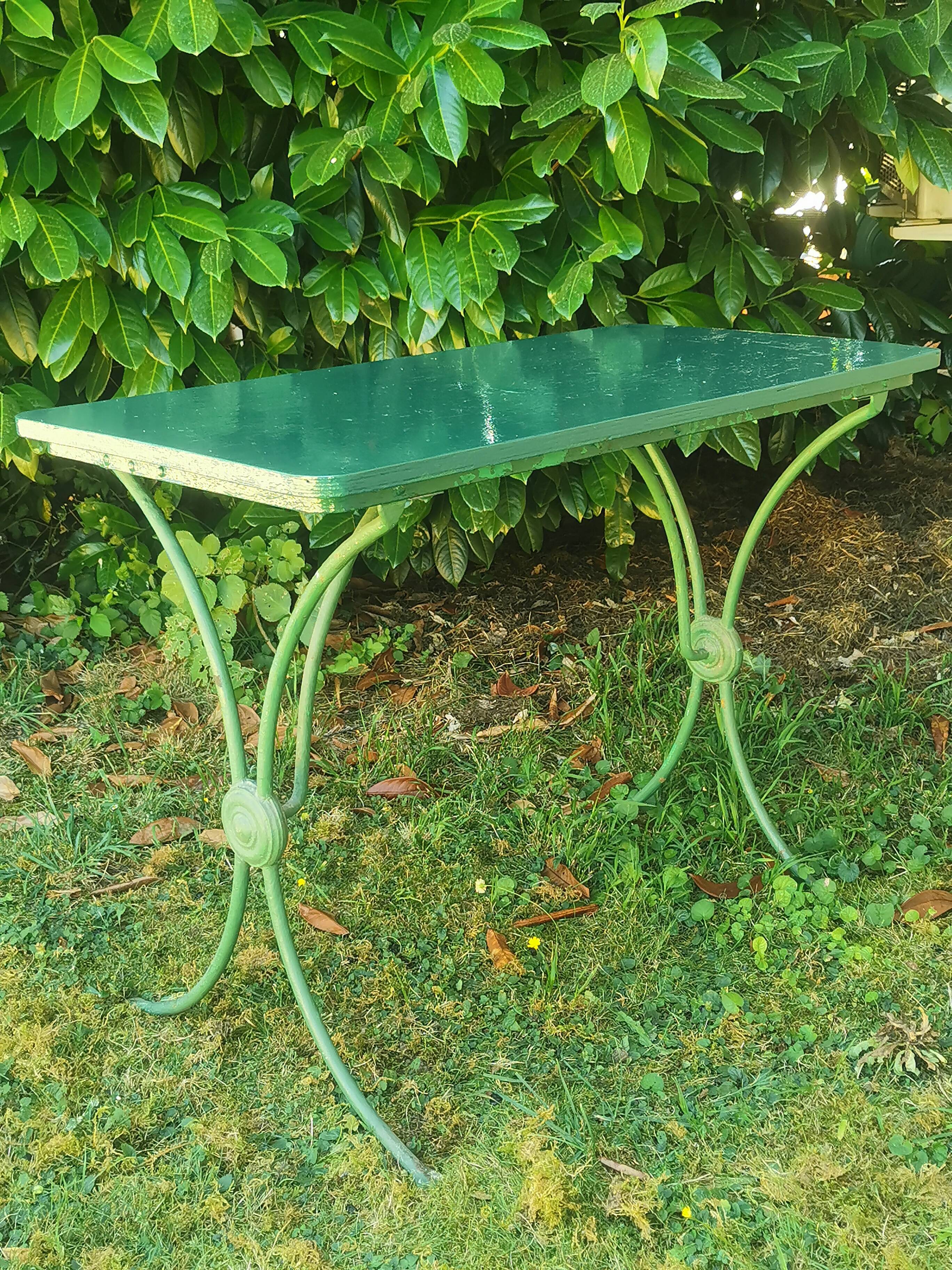 Table de jardin "vintage 50"
