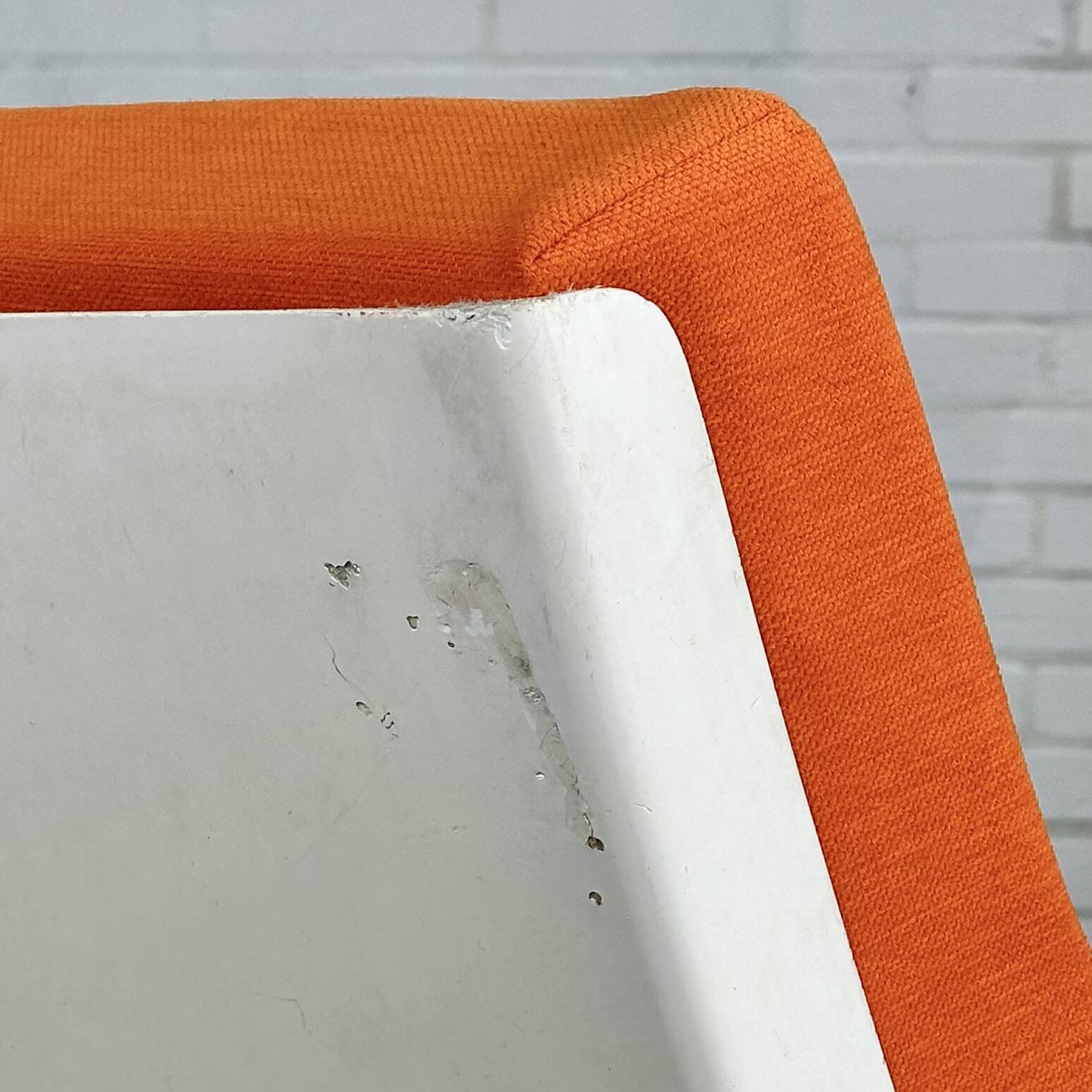 Fauteuil unique de l'ère spatiale