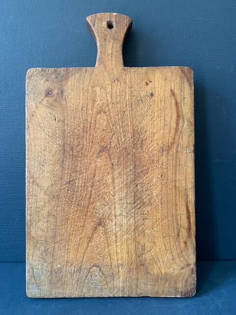 Old cutting board in French solid wood