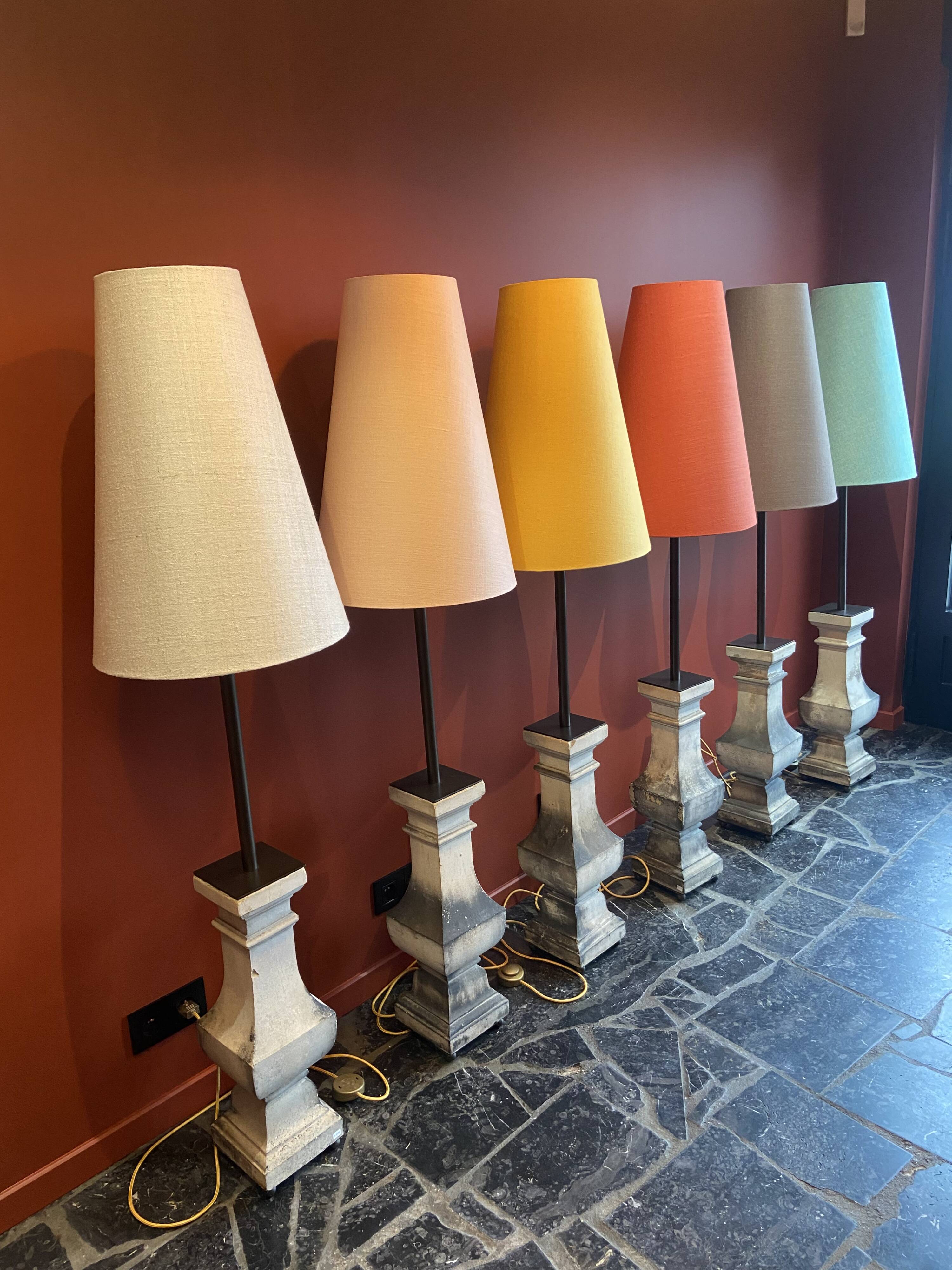 "Balustrade" lamp in terracotta, Ashoka silk shade, pistachio green.