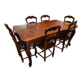 Provençal table in solid walnut