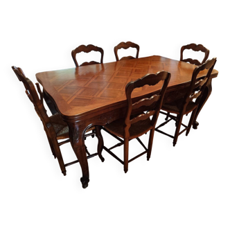 Provençal table in solid walnut