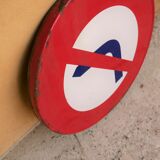 Enamelled plate Vintage panel "no turning left"