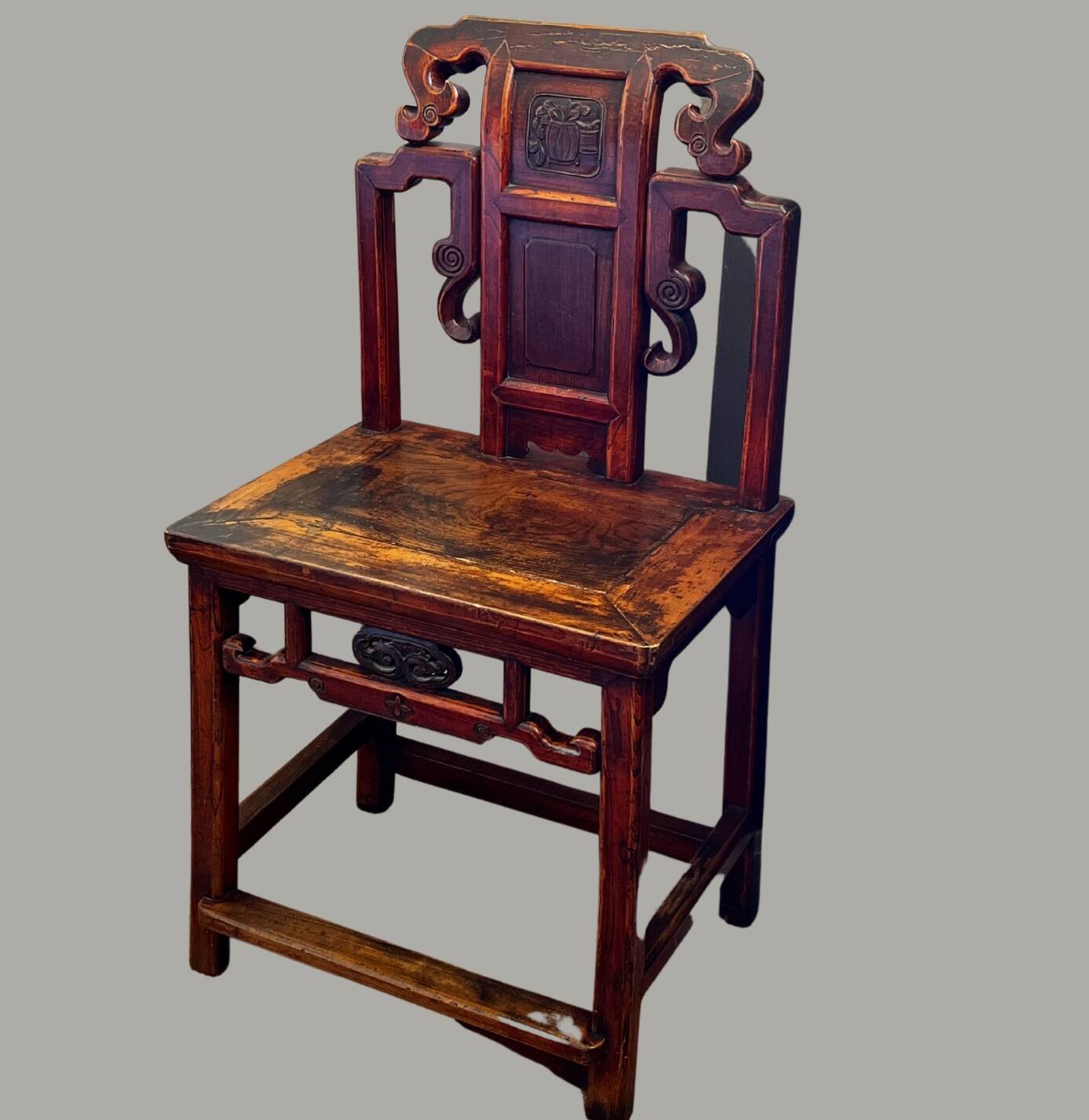 Chinese Carved Apparatus Chair – Qing Dynasty / Early 20th Century