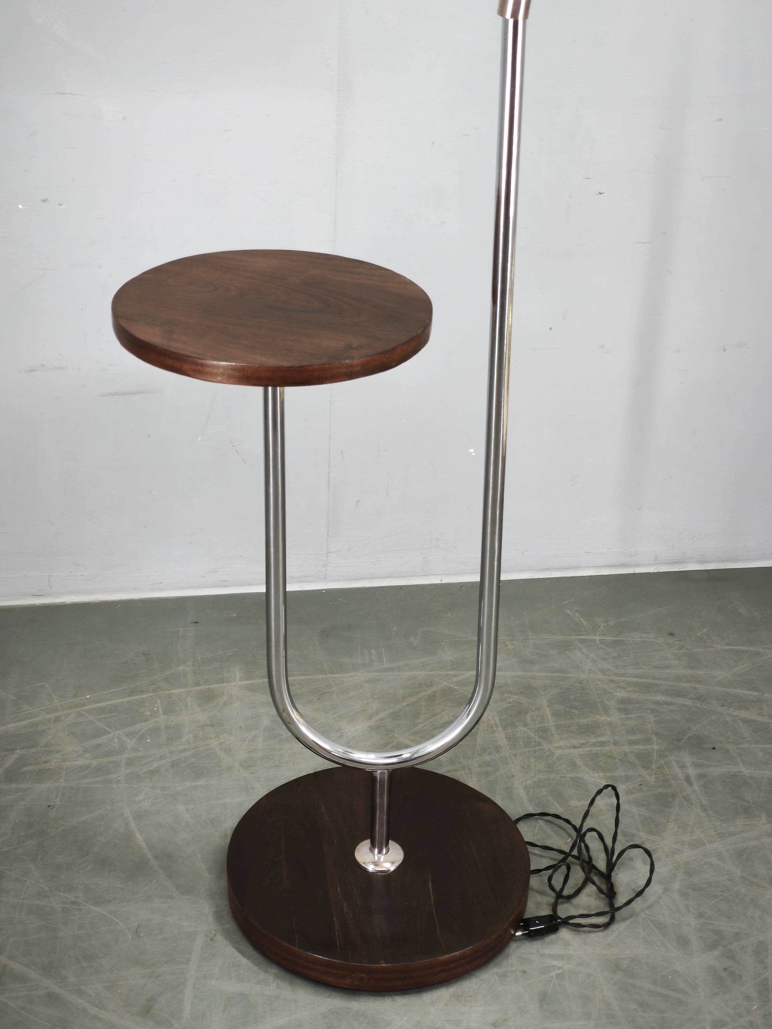 1940s Art Deco Chrome Floor Lamp with Opaline Globe and Side Table