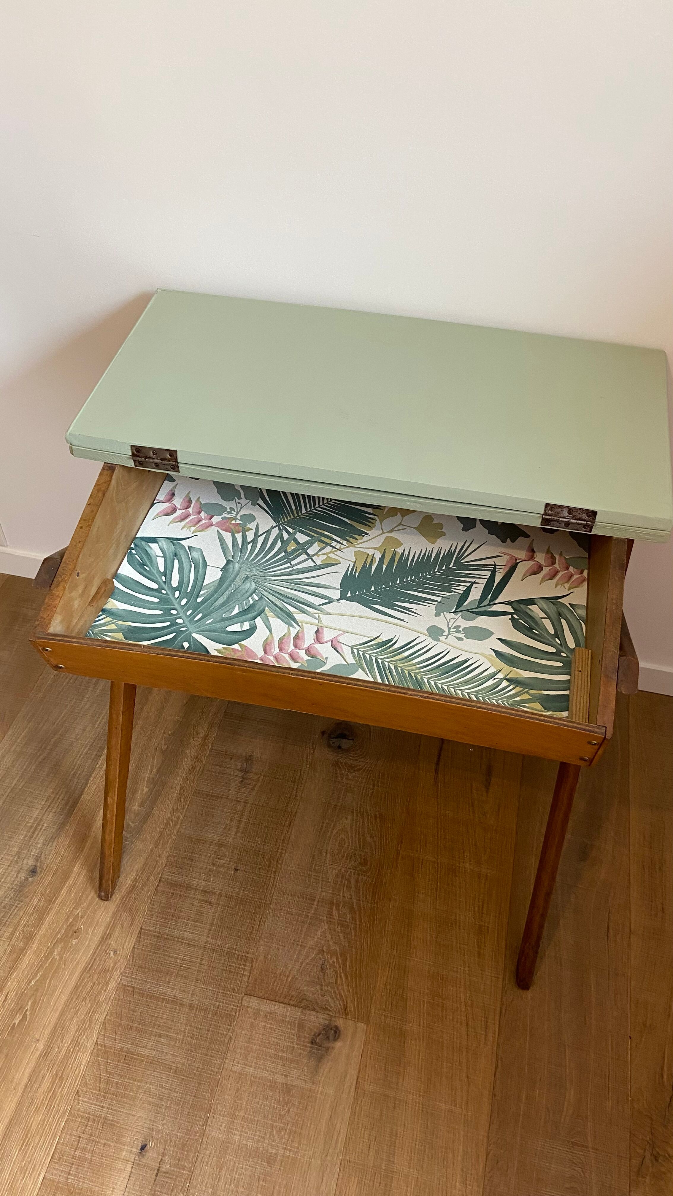 Bureau enfant vintage pieds compas 1950