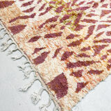 Moroccan Berber carpet beni ouarain mottled rosé with colorful patterns 245x155cm