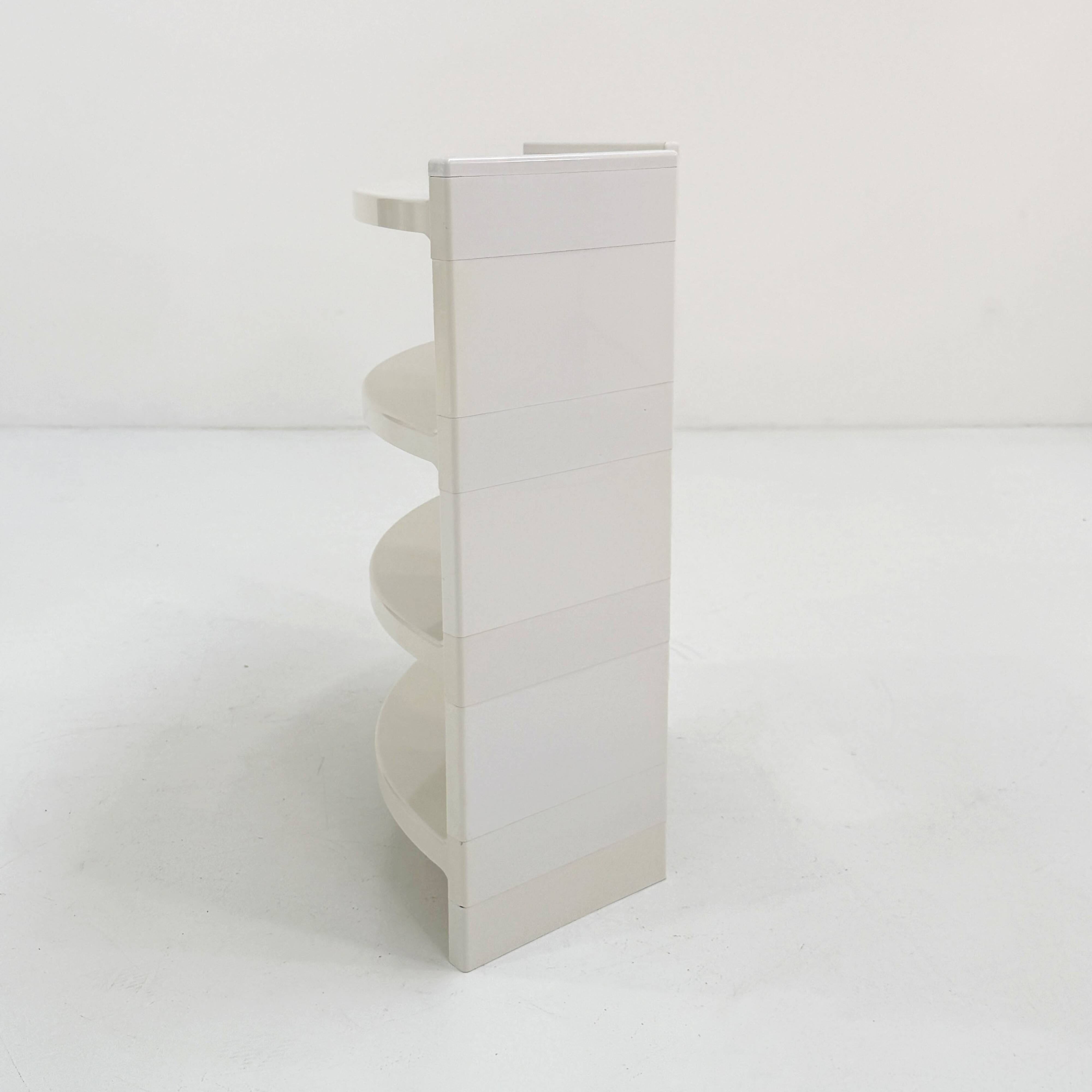 Arched / corner shelf by Olaf Von Bohr for Flair, 1970