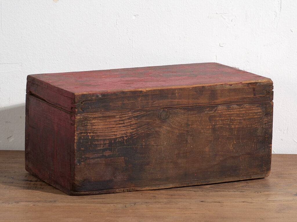 Small ancient garnet red chest (c.1900) #43