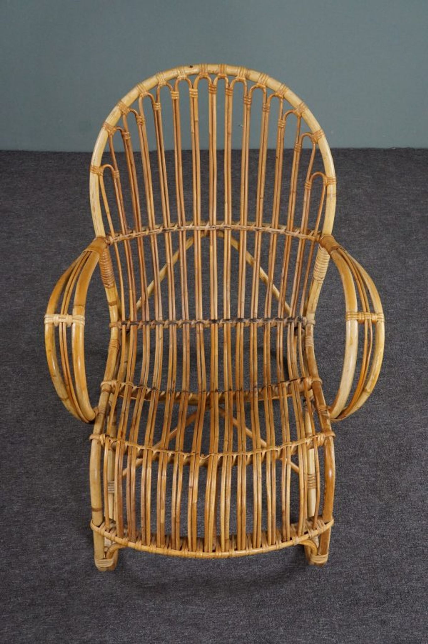 Belse 8 armchair in rattan of Dutch design round back 50s