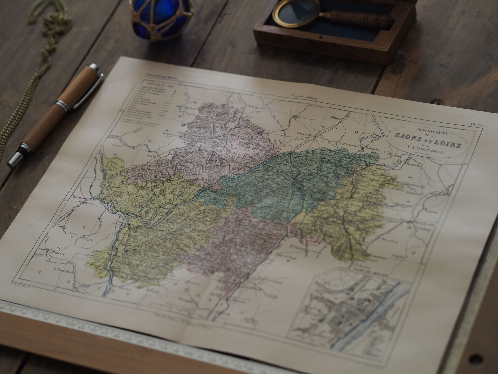 Saône and Loire, old map printed in 1883.