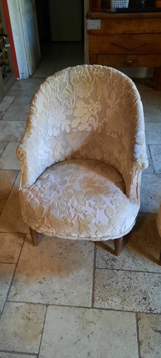 Paire de fauteuils crapaud