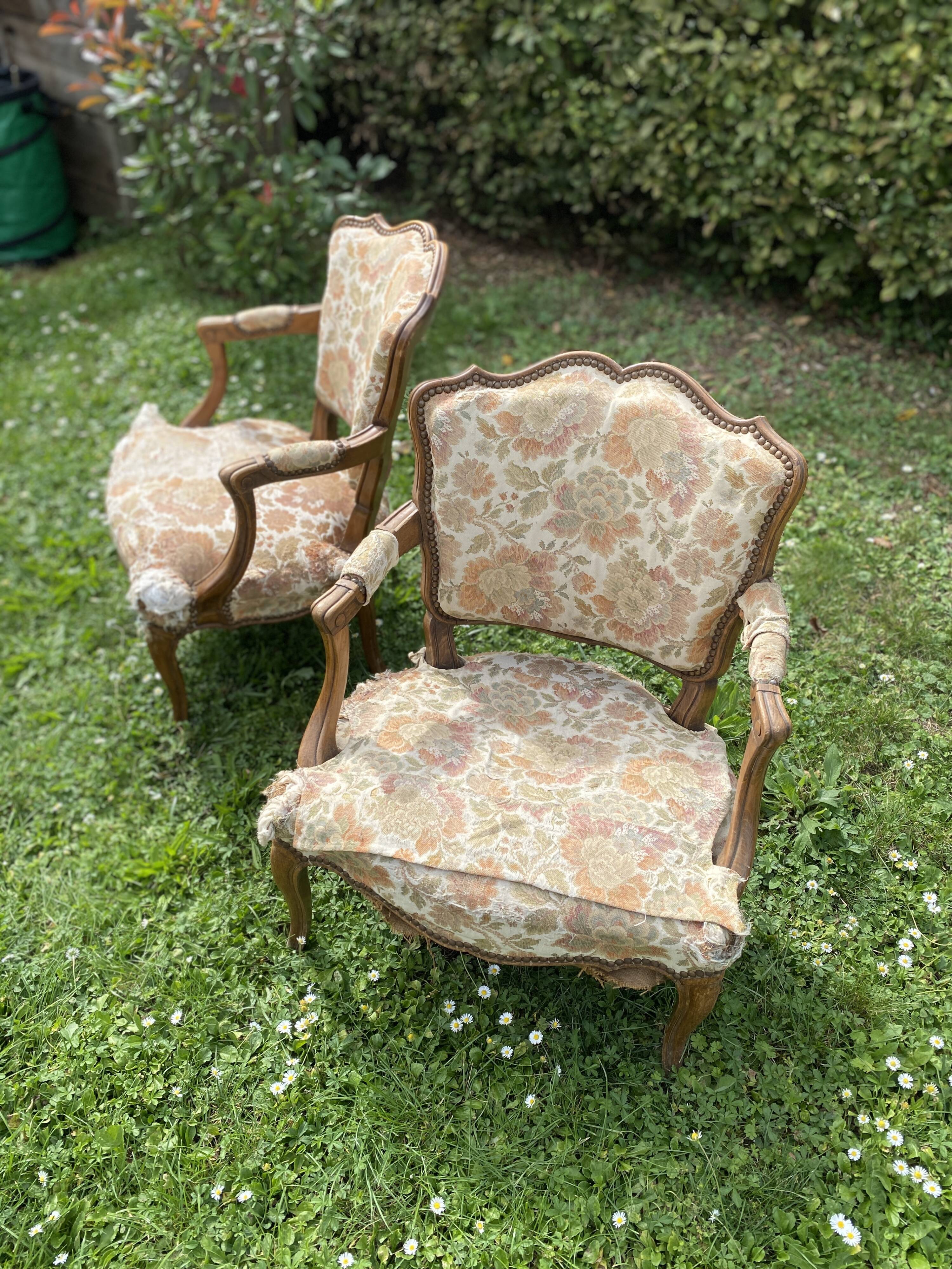 Pair of louis xv convertibles