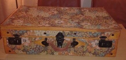 70s floral case