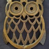 Brass owl trivia