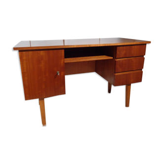 Vintage office of the 60s golden oak