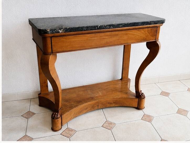 French console from the 19th century in cherry wood and black marble, with claw feet.