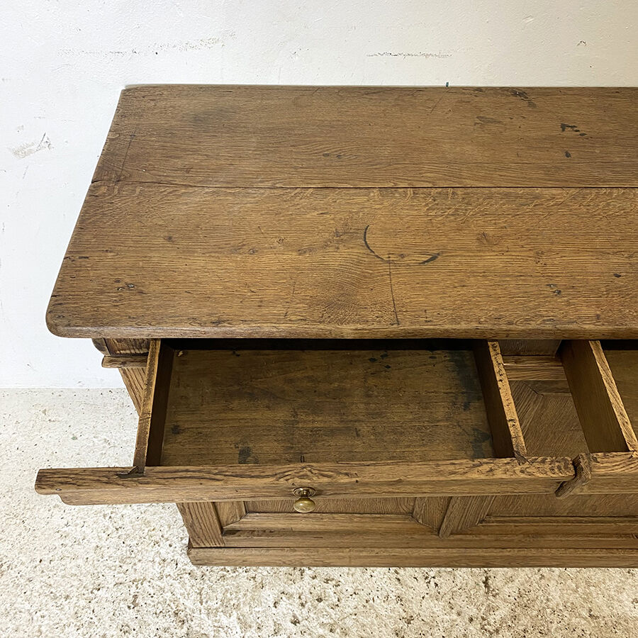Buffet ancien chêne massif