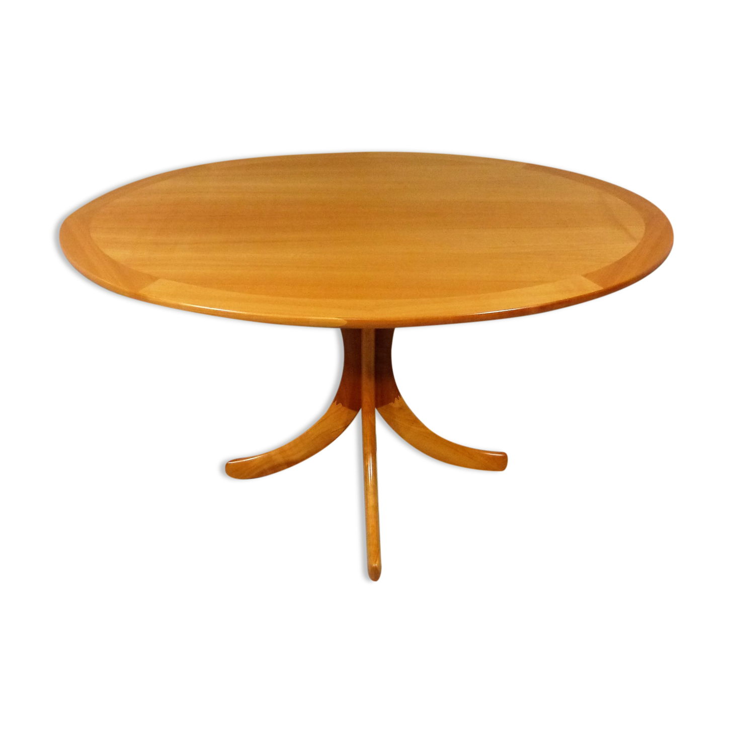 Table basse en bois de frêne des années 1960