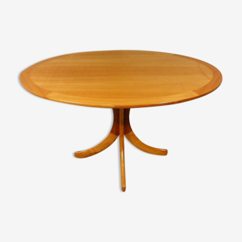 Table basse en bois de frêne des années 1960