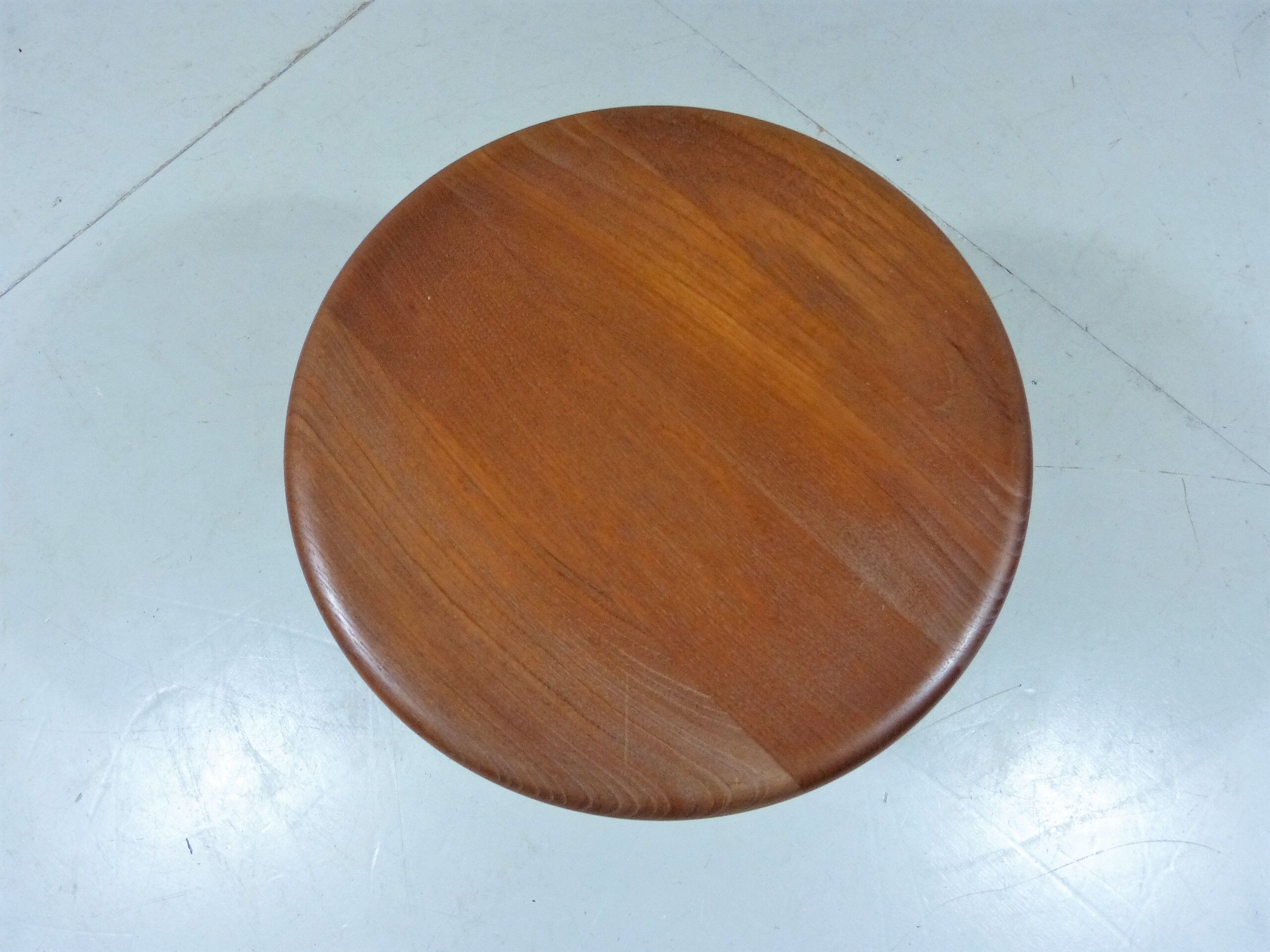 Tabouret en teck massif Dyrlund 1970-80's