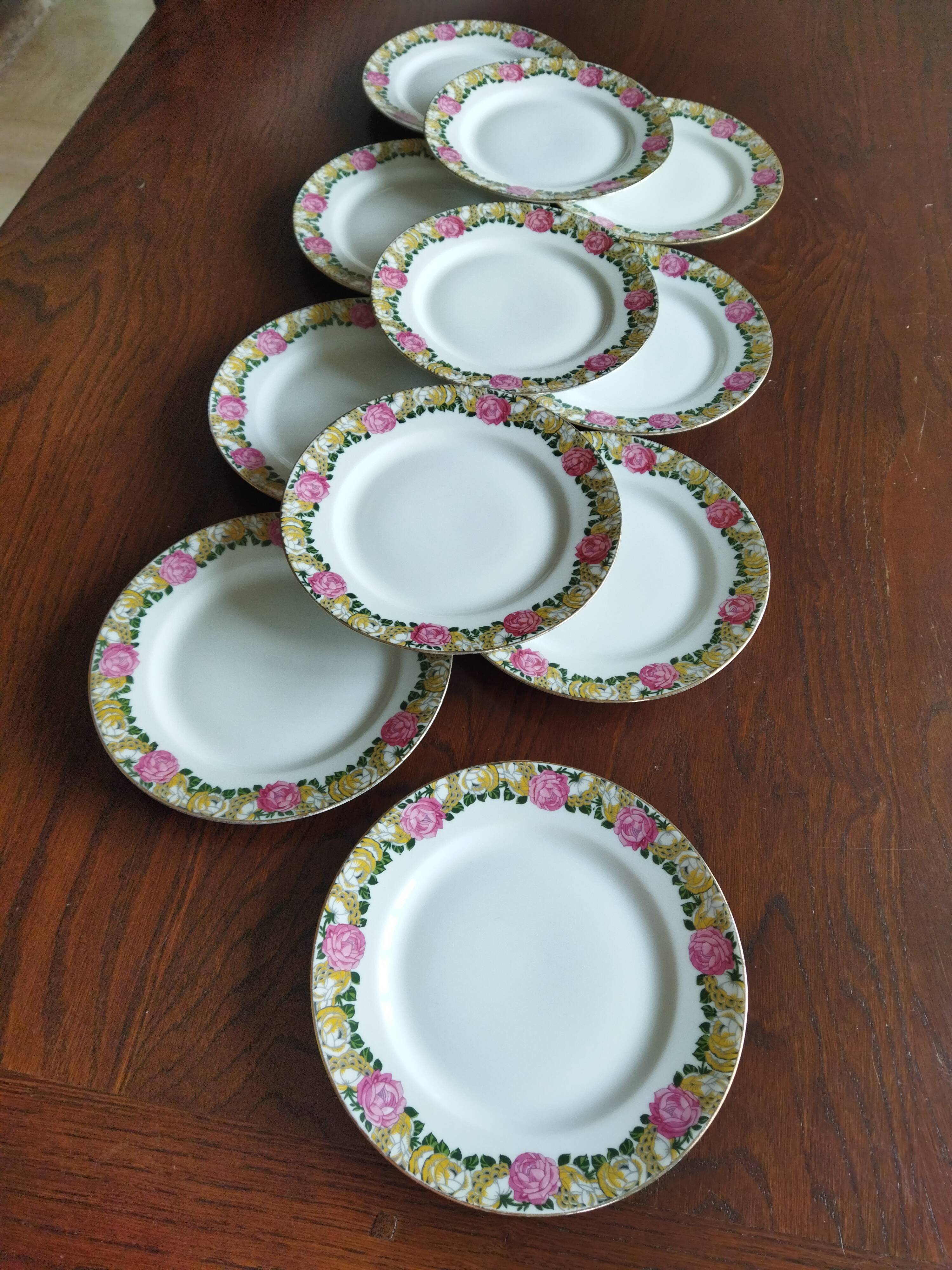 11 assiettes à dessert Raynaud vintage