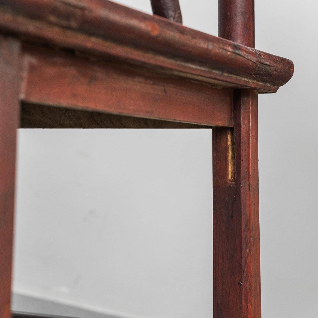 Fauteuil avec accoudoirs en bois, Chine, style dynastie Ming, 19e siècle