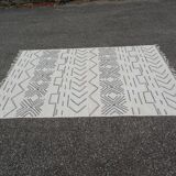 Woven cotton carpet embroidered patterns ethnic Berber style 249 x 156