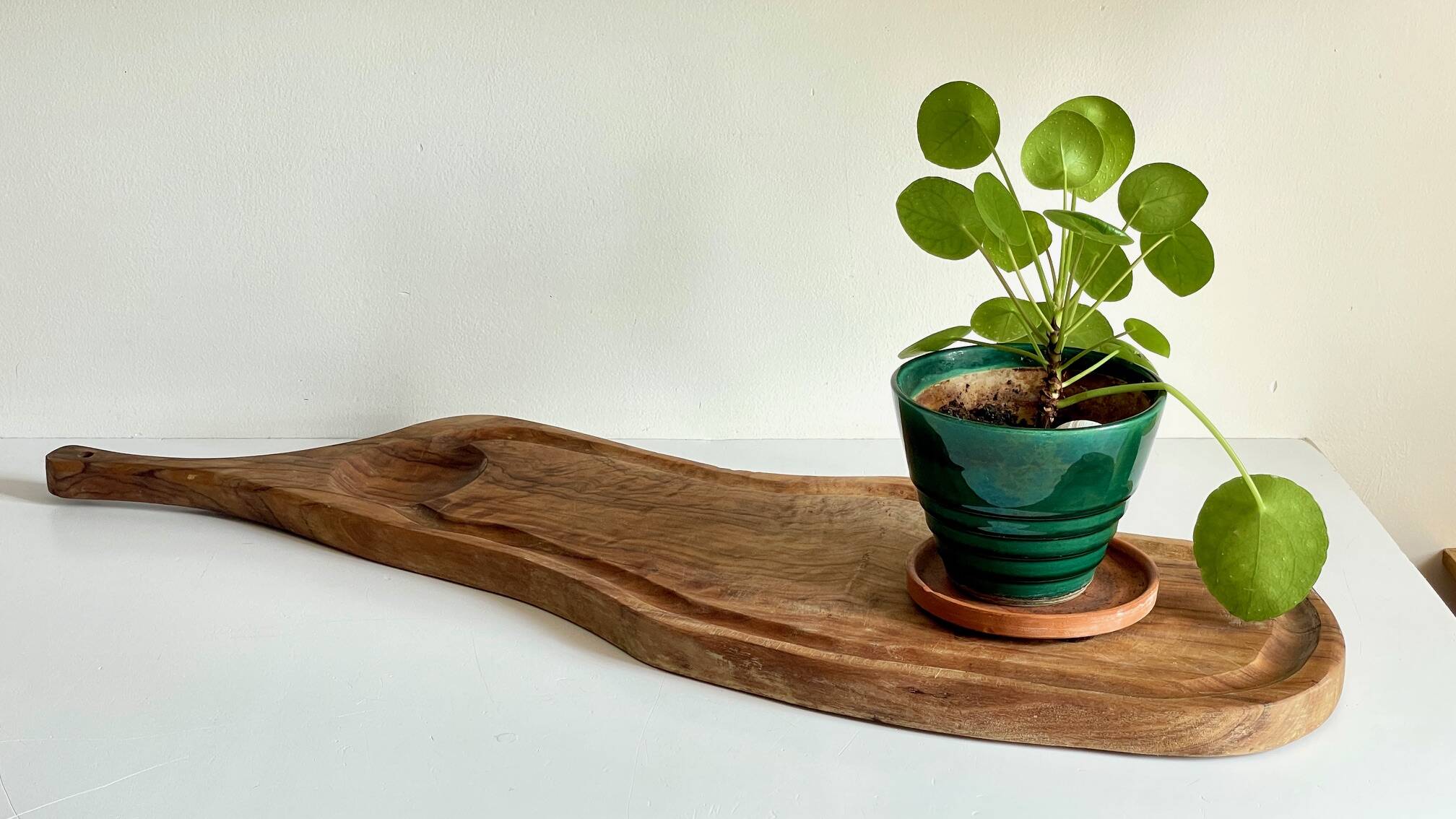 XL Vintage Olive Wood Cutting Board