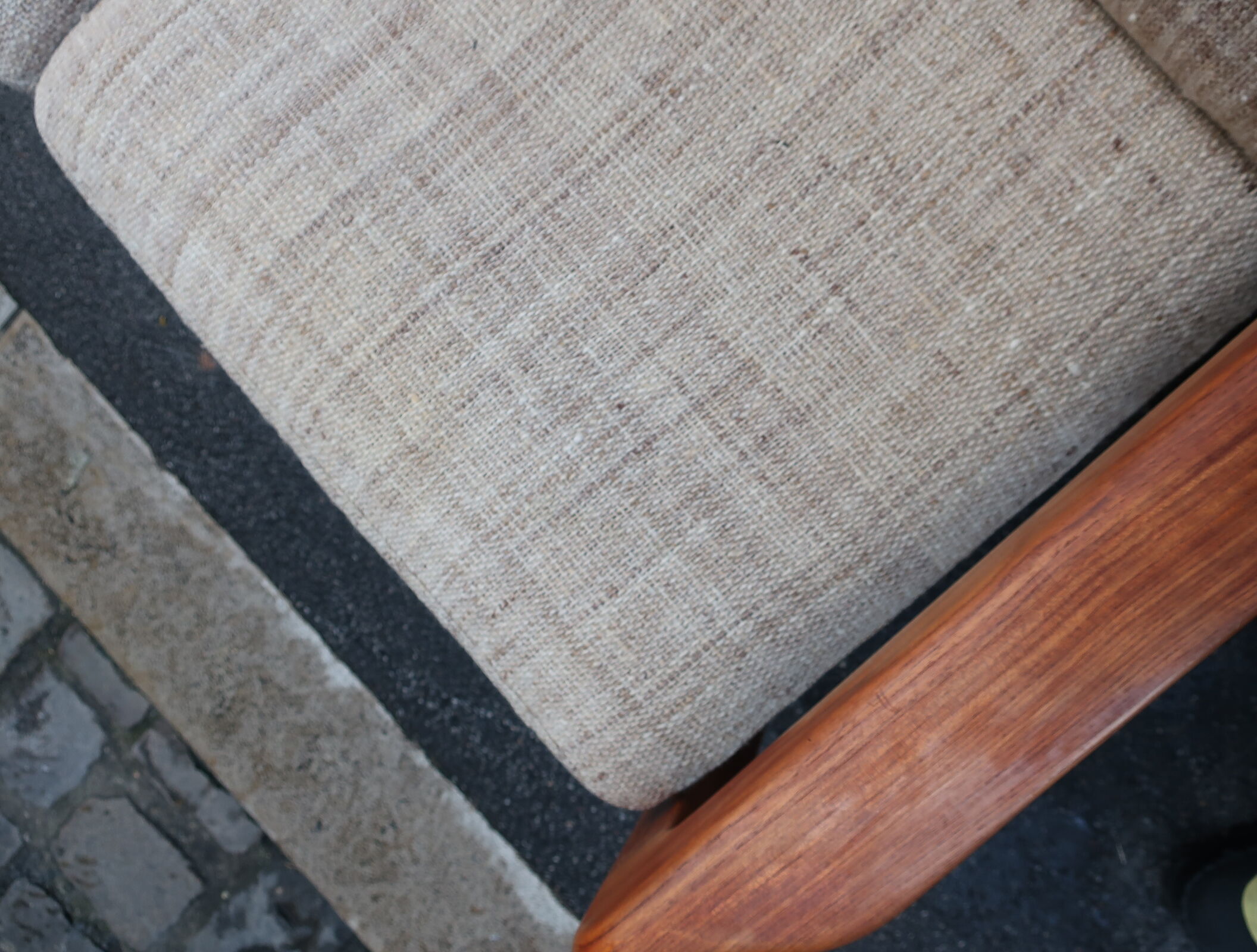 Danish teak sofa from the 1960s edited by Dyrlund