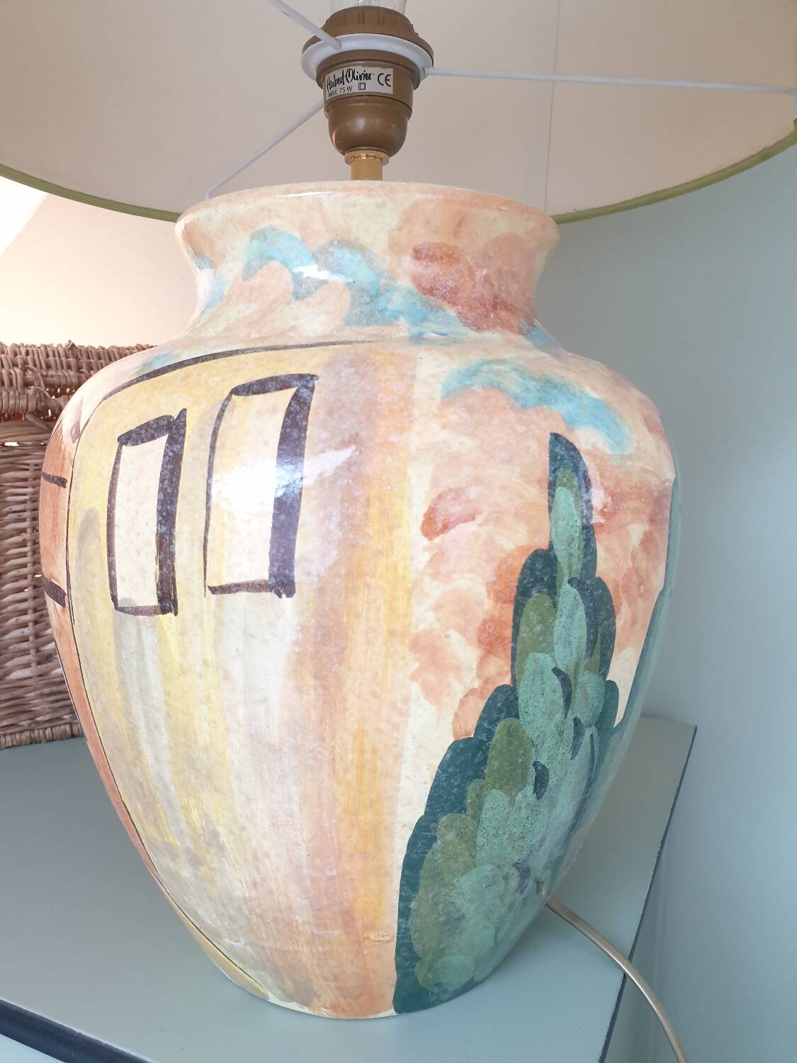 "Village de France" bedside lamp