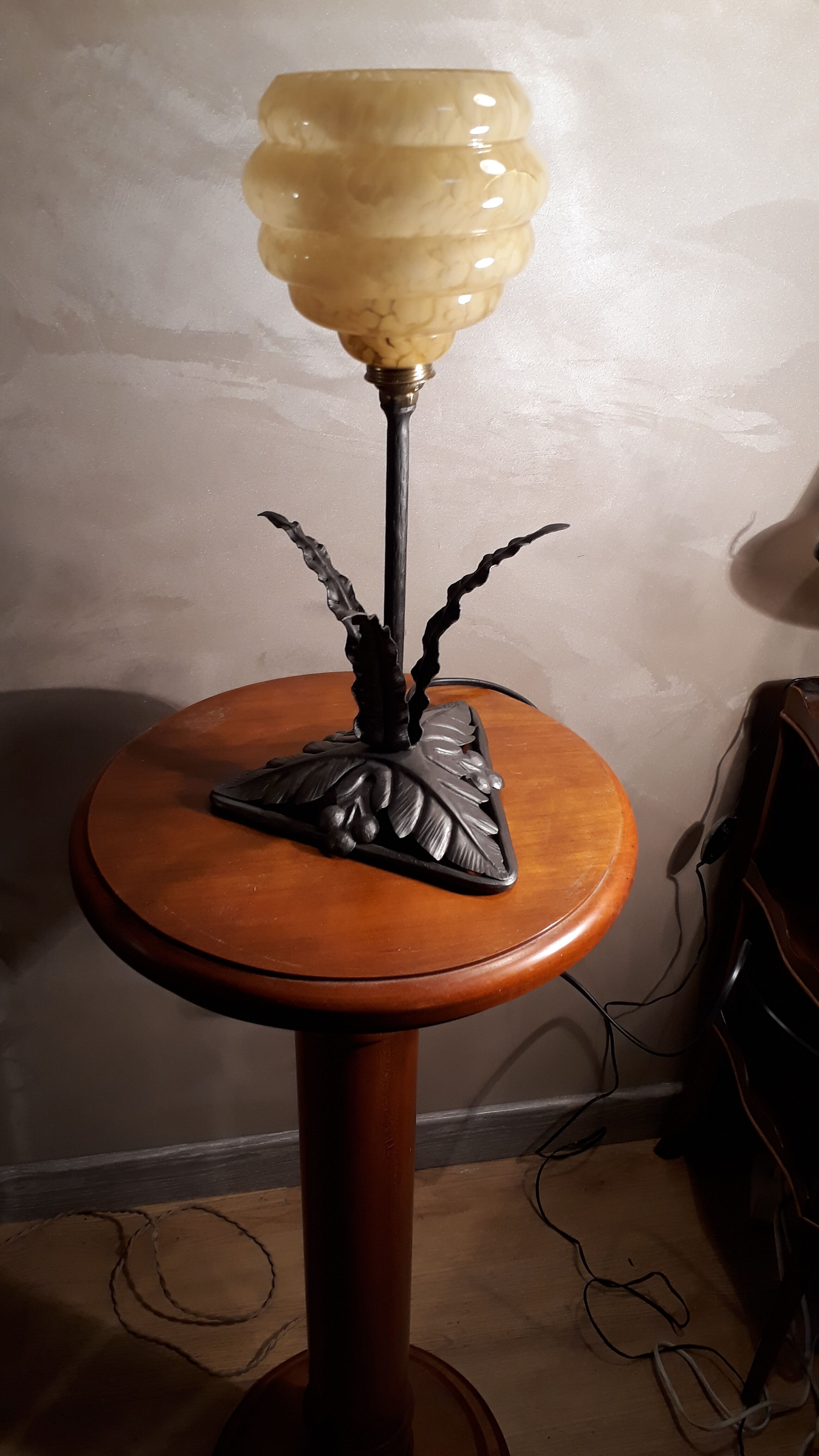 Lamp globe clichy art deco