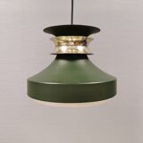 Hanging lamp in green lacquered metal with golden “ring” and bottom grille.