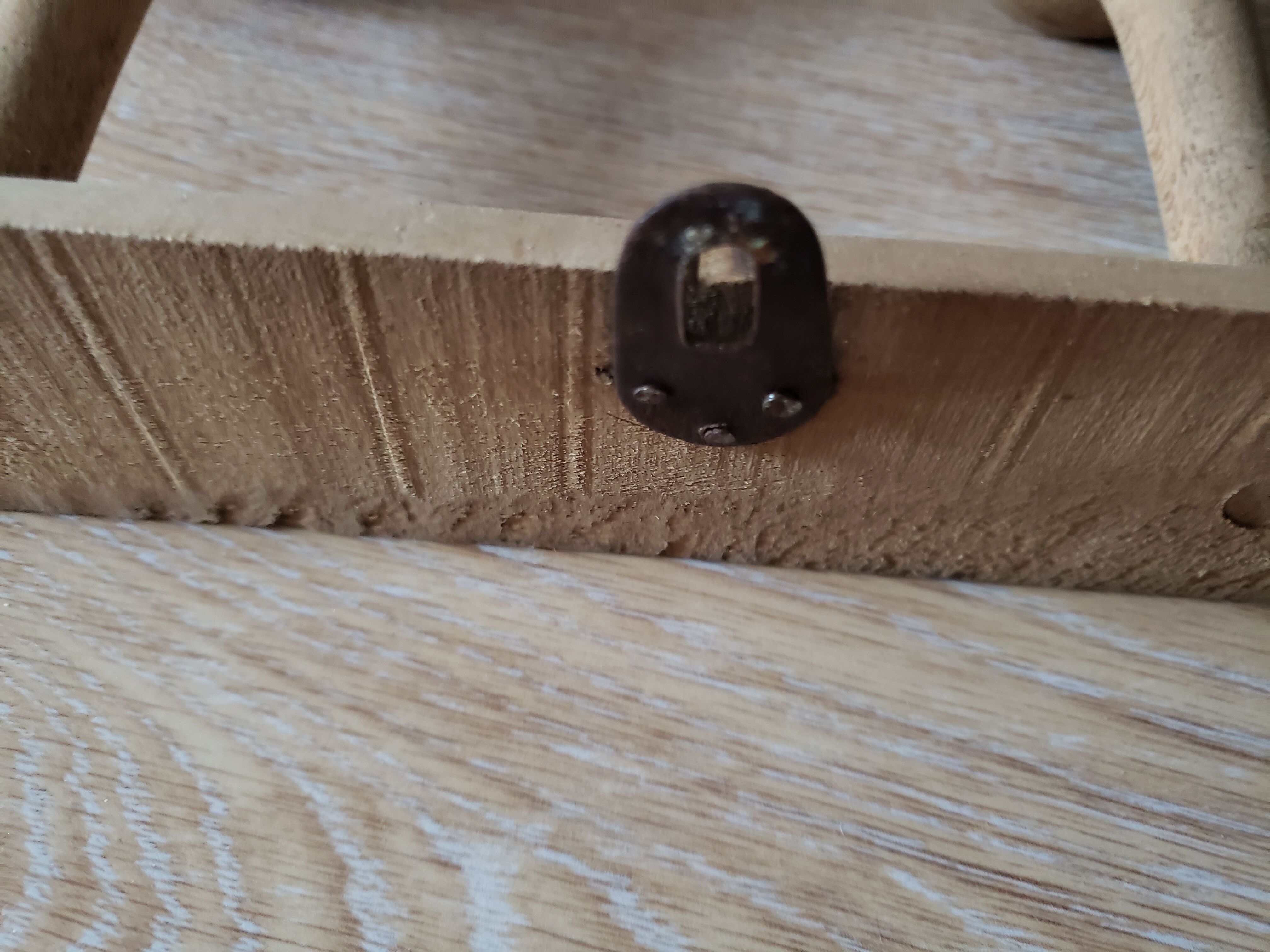 Former wooden wall coat holder 4 patères