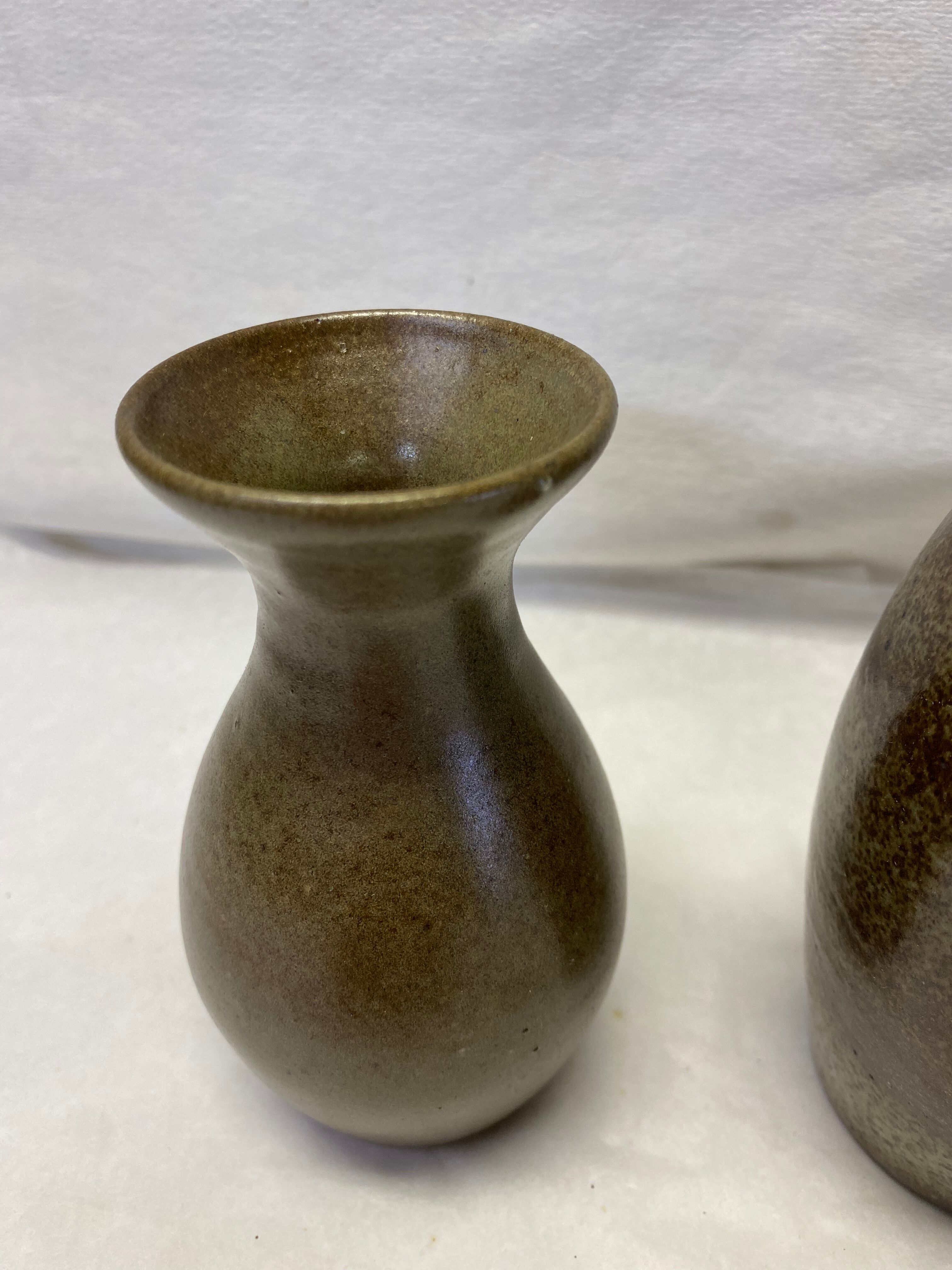 Set of 2 artisanal sandstone vases